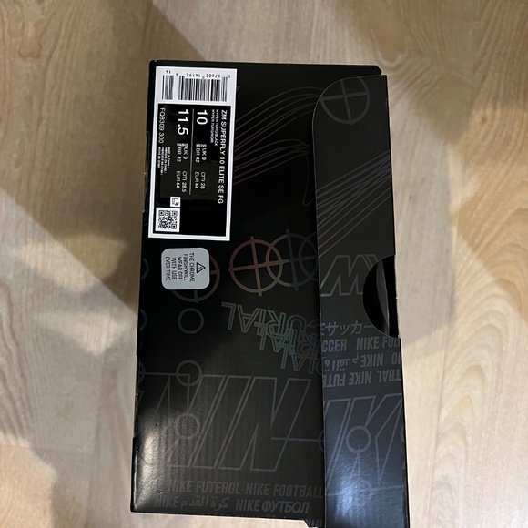 Mercurial Superfly 10 FG - Picture 9 of 9